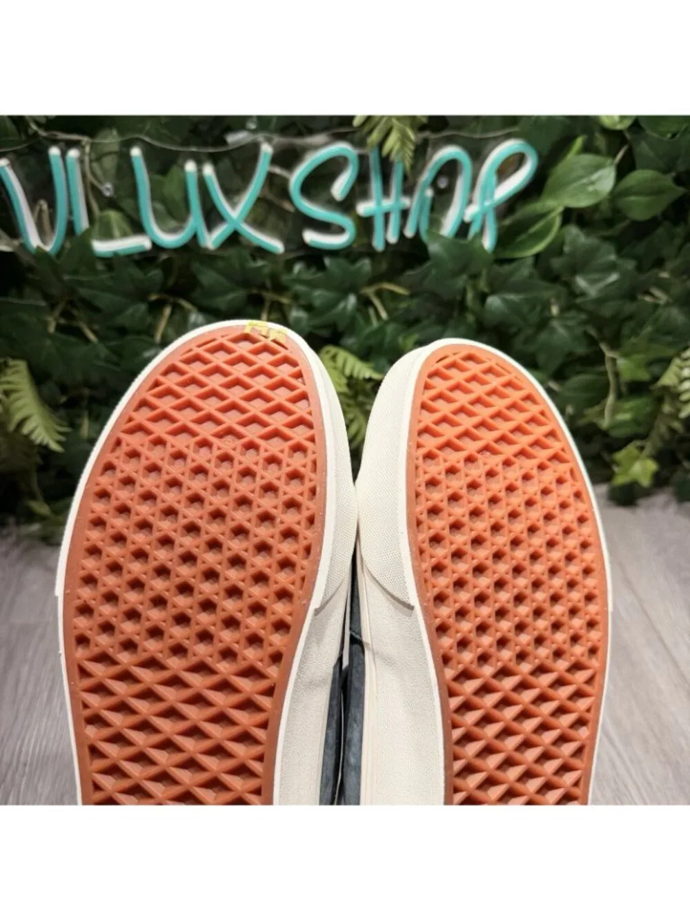 Vans Pig Skin Old Skool Mid Grape Leaf Water Repellent Teal Size 10.5